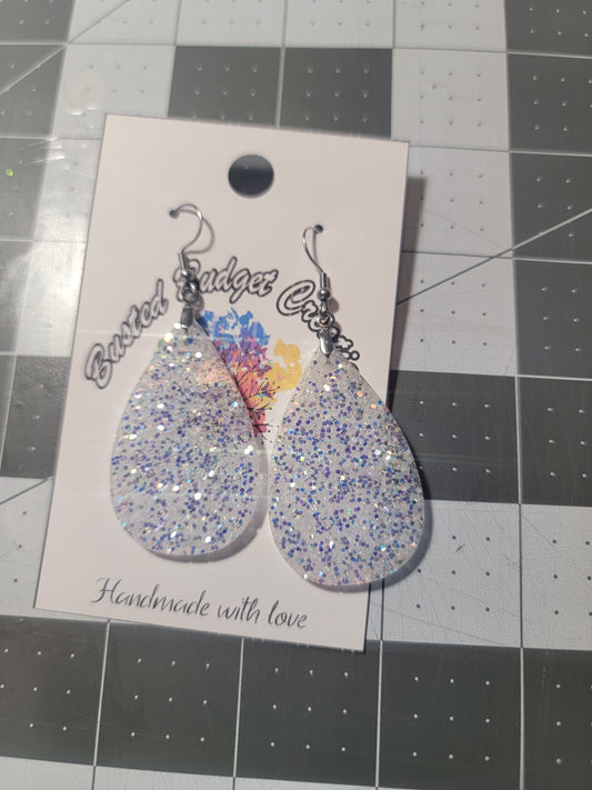 Tight Rope Teardrop Earring